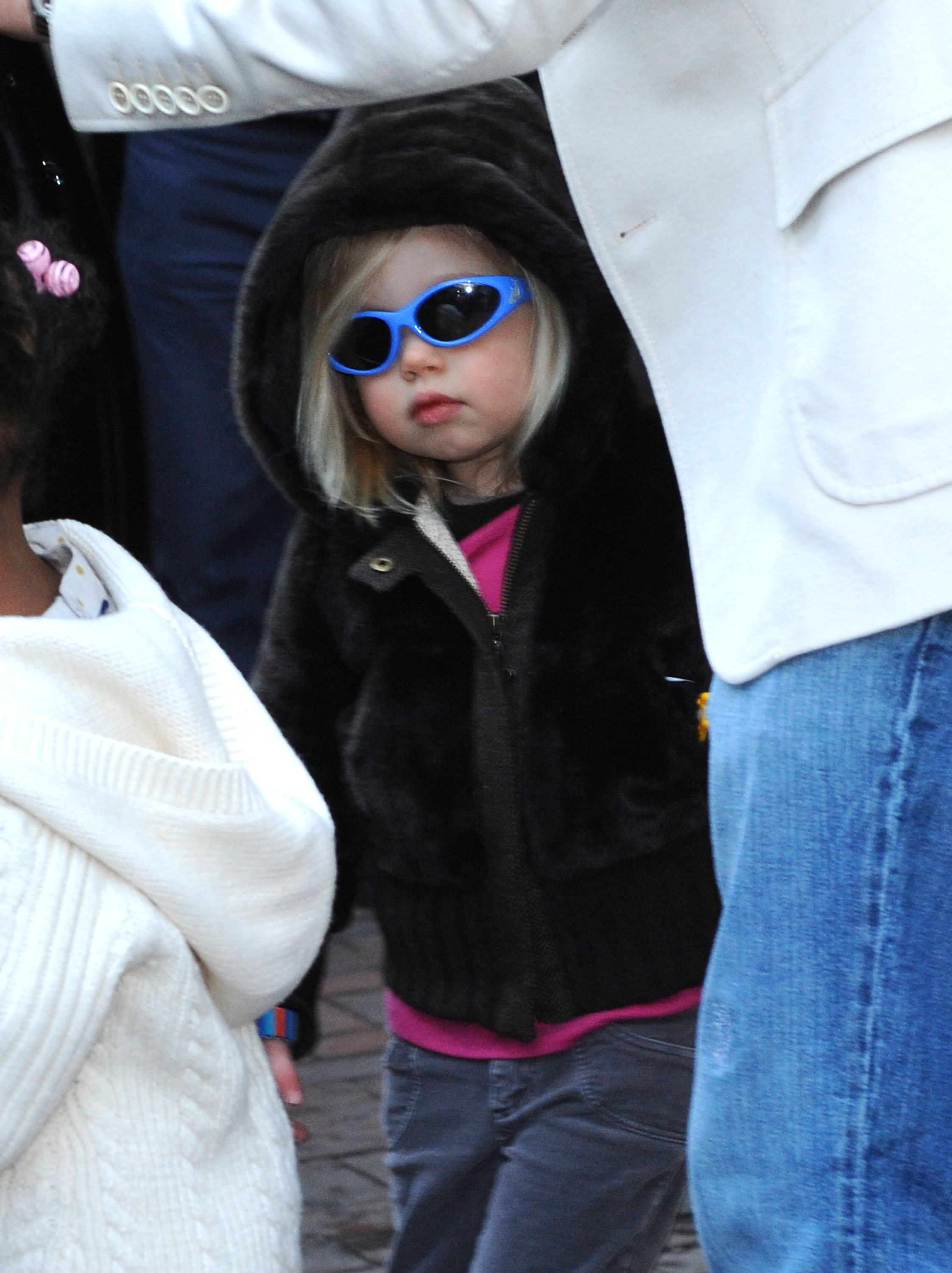 Long before her teenage transformations made headlines, Shiloh was already developing a sense of individuality. Her changing fashion choices would eventually become another source of public fascination.
