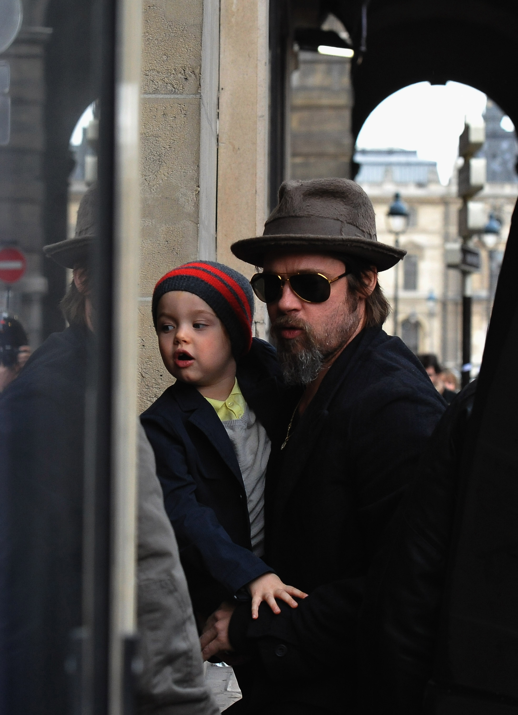 Growing up with two internationally famous parents meant that Shiloh experienced extraordinary public attention from an early age. Despite that upbringing, she would later develop a strong preference for staying away from the celebrity spotlight.
