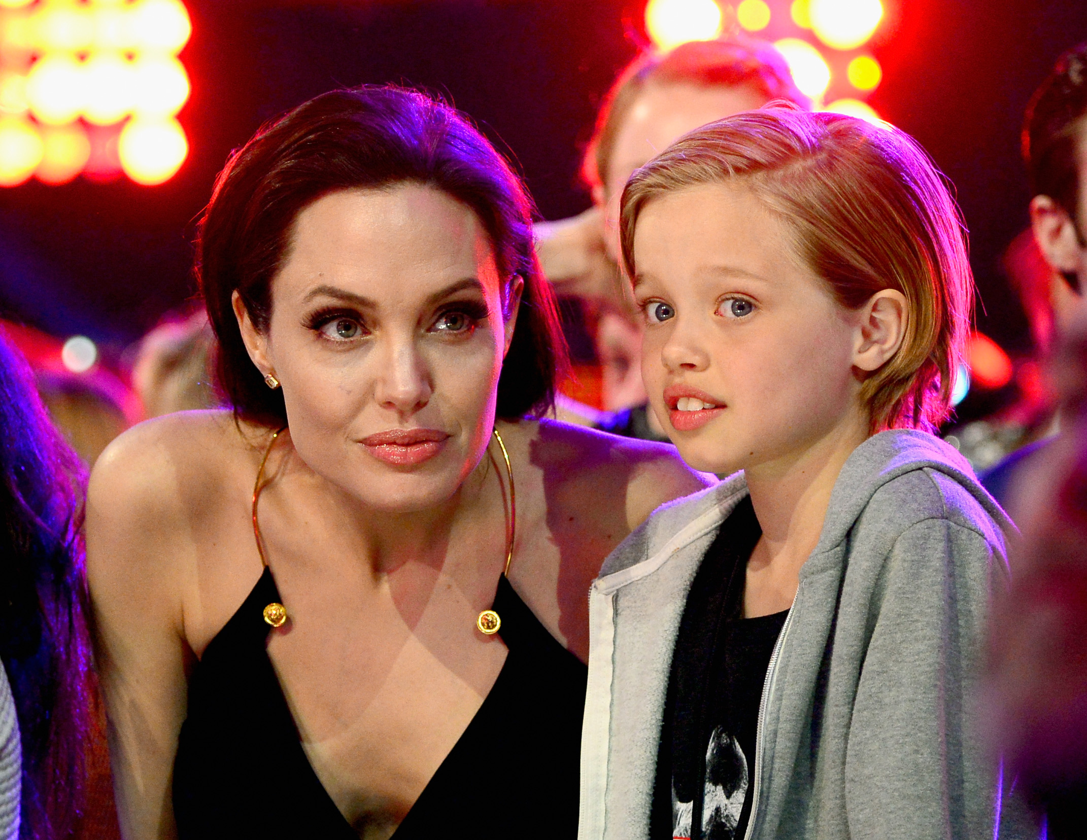 By 2015, Shiloh was already familiar with attending major Hollywood events alongside Angelina. A decade later, her mother would reveal that she was particularly uncomfortable with the attention that accompanied fame.