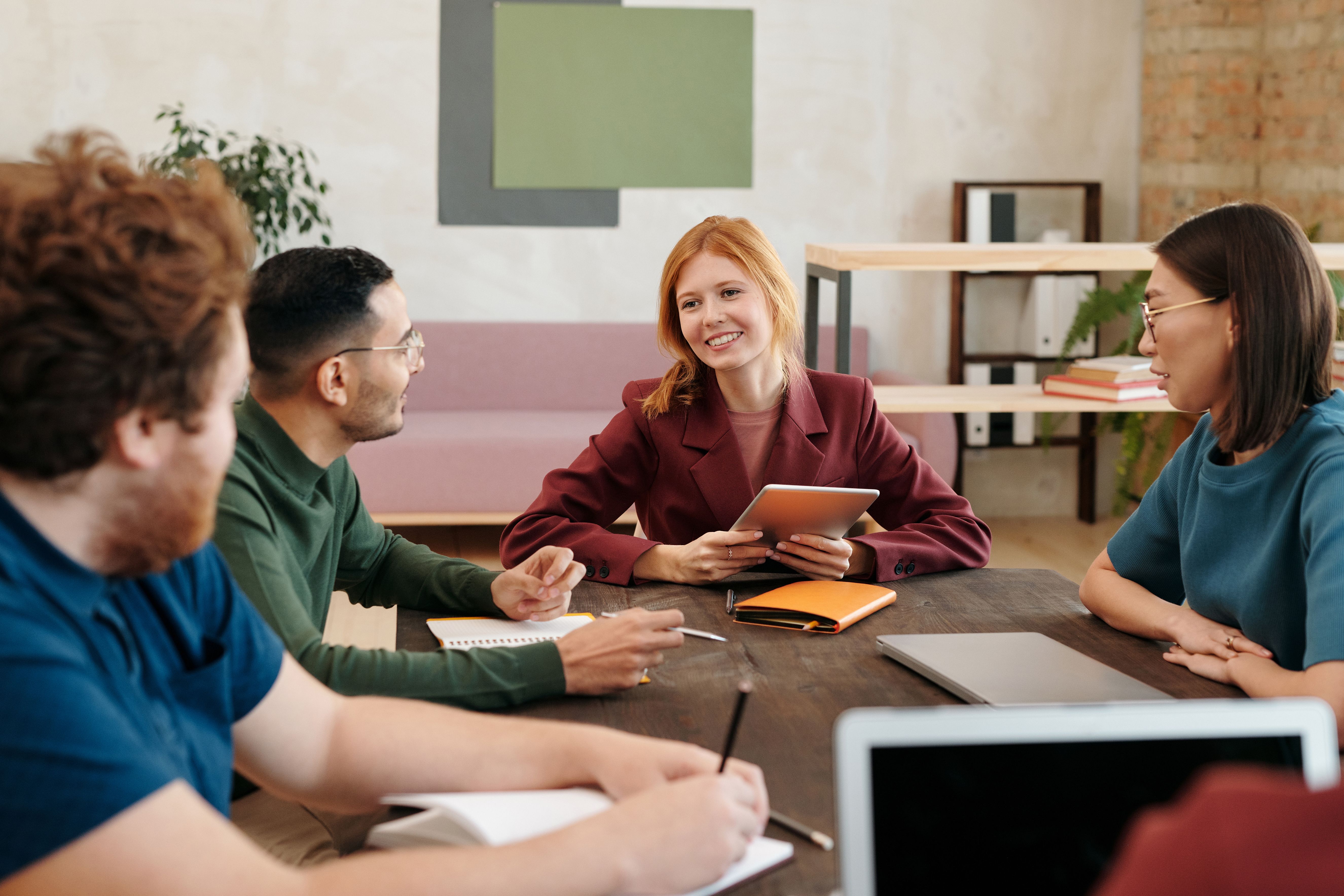 A woman being present during a meeting | Source: Pexels