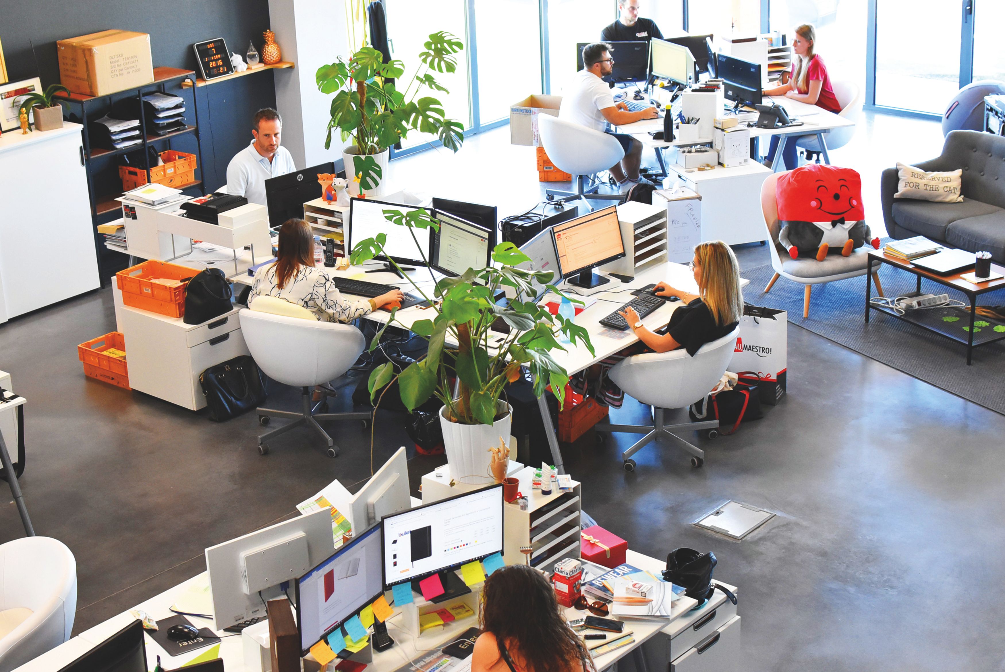 A busy office space | Source: Pexels